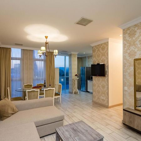 Apartment In The City Of Tbilisi Esterno foto